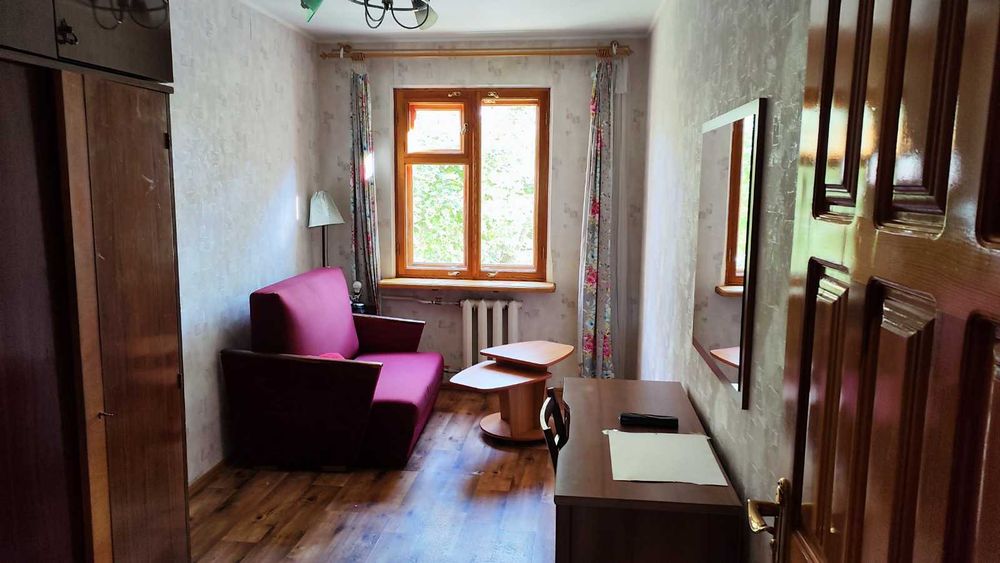 Від хазяїна продаж 3-кімнатної квартири Одеса, вул. Довженка, 1