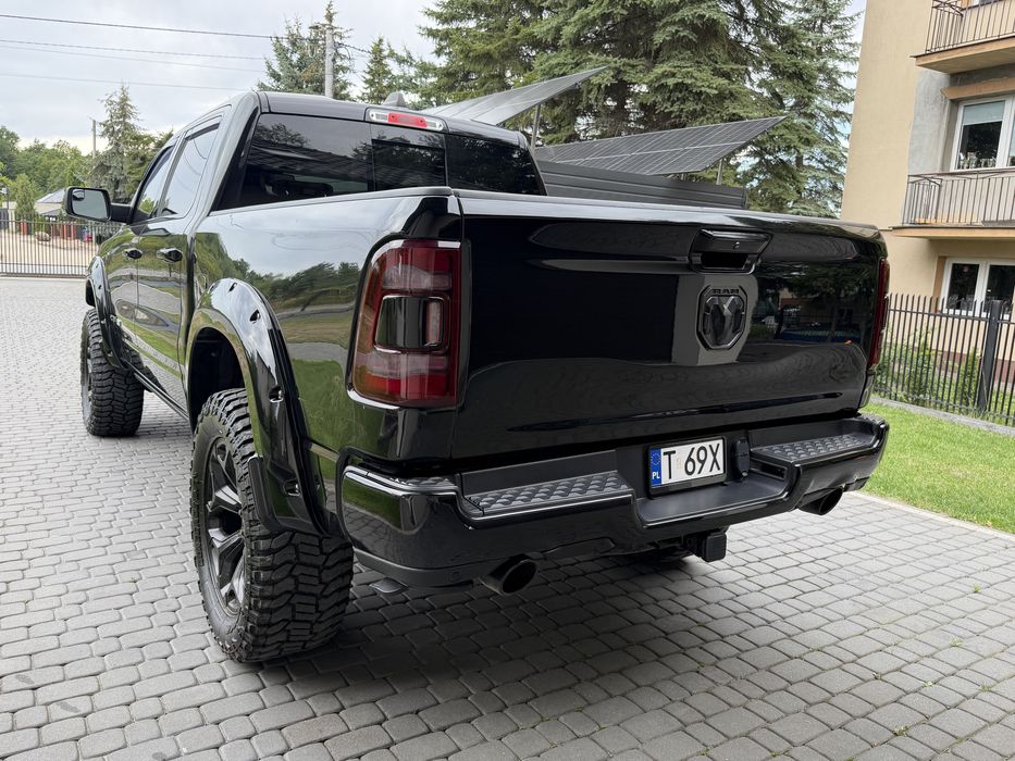 Rererwacja       Dodge Ram 1500 longhorn