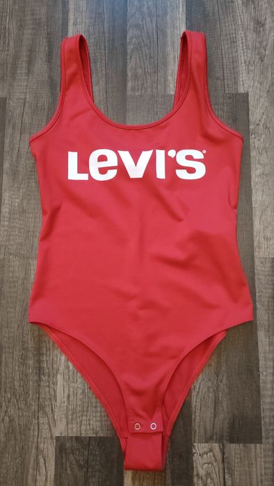 świeyne nowe body Levi's