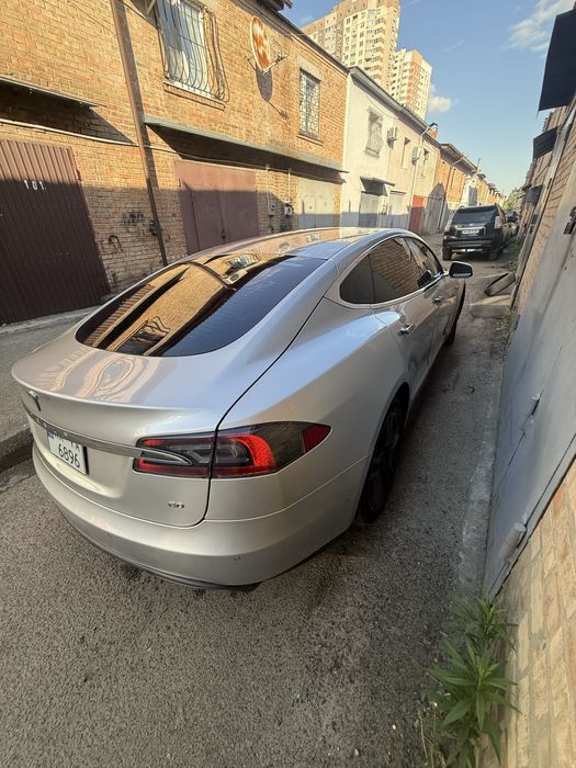 TeslaS 2015 60Kv