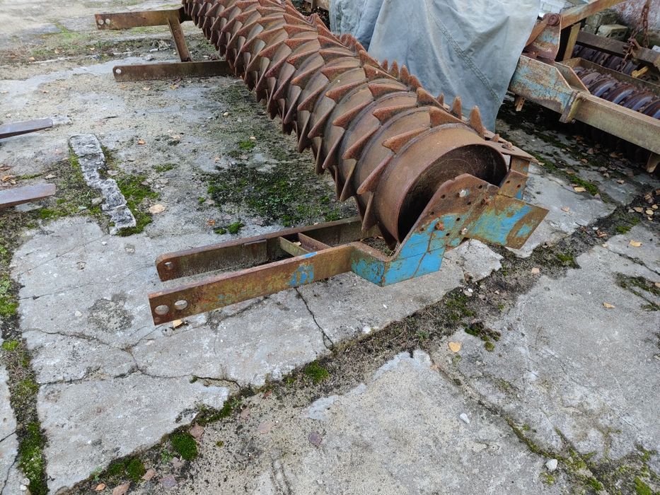 Wał packer 3 metry kuhn