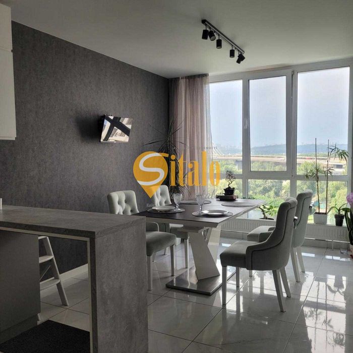 Видова 3 кімнатна квартира (метро Славутич)