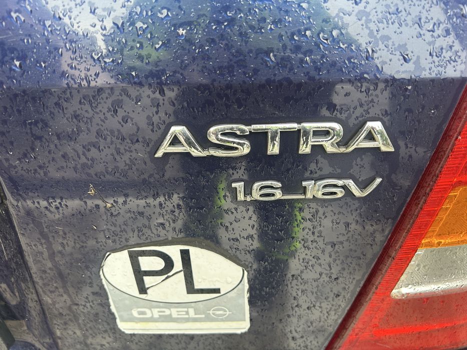 Opel Astra 1.6-16v na części