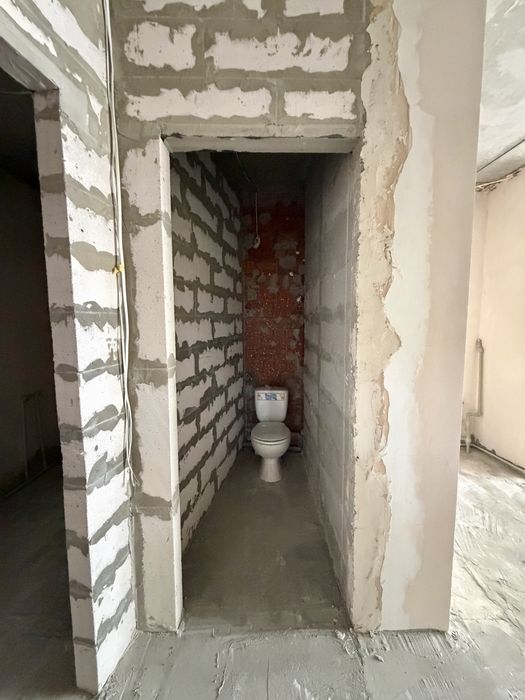Продаж великої однокімнатної квартири в ЖК На Прорізній-1! Круте наповнення! Є балкон, газ та вся інфраструктура поруч