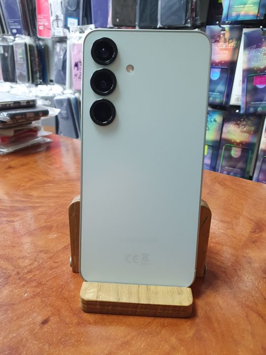 Samsung S25 12/512
