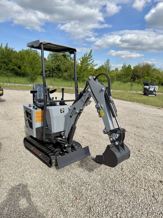 RAVOX WK08 - mini koparka 800 kg