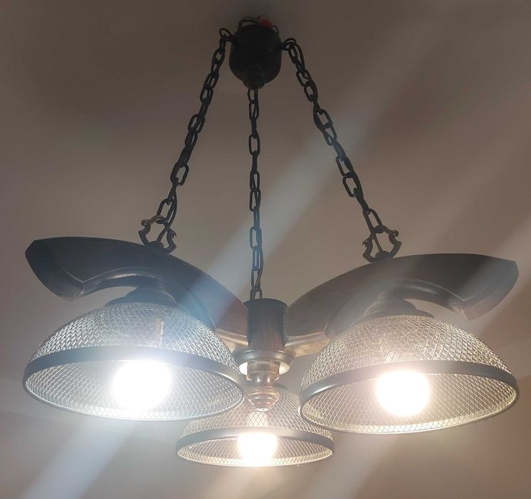 Lampa sufitowa 3 punktowa