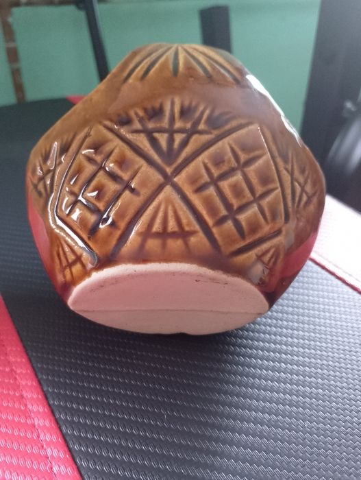 Koszyczek z porcelitu PRL