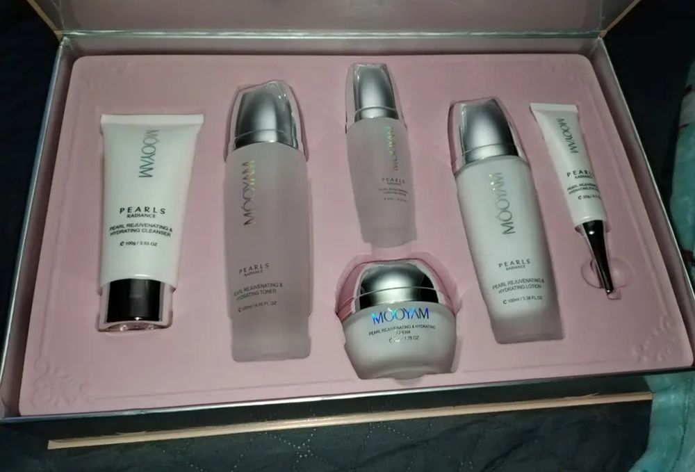 Подарункова коробка MOOYAM