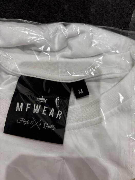 T-shirt Renesans Pokahontaz MF WEAR