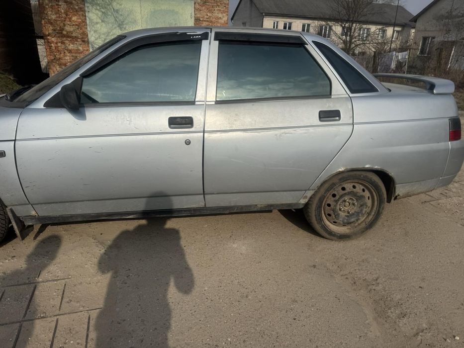Продам ладу 10.