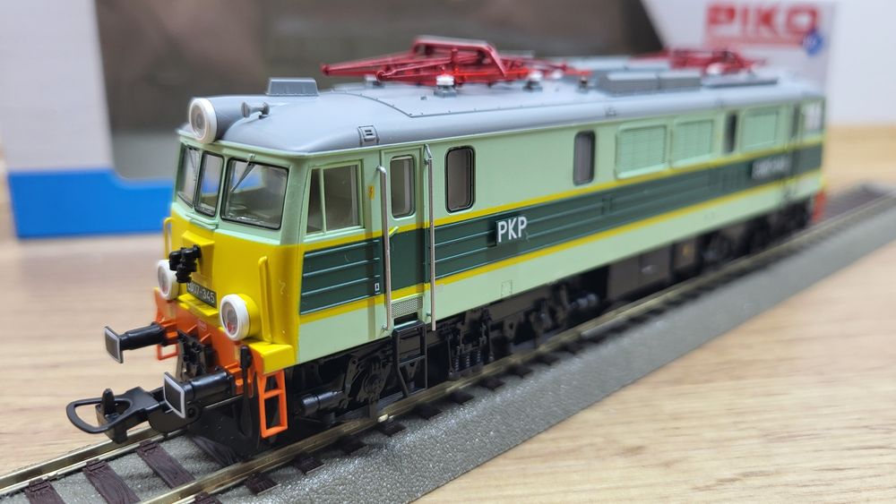 PIKO 96367 lokomotywa elektryczna EU07-345 PKP ep.Vb  Z.T. w Białymstoku H0  wyd 2015 r RARYTAS okazja UNIKAT