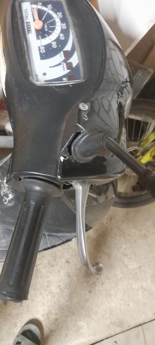 Продам Suzuki let's 2 бабочка возможен торг.