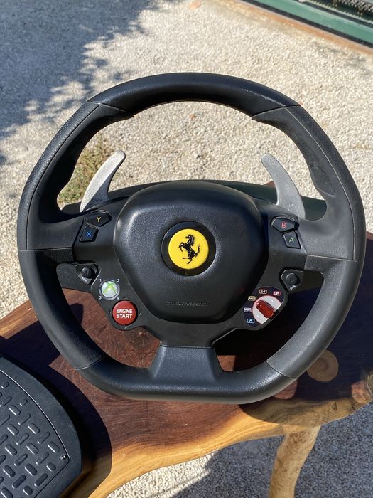 Volante Thrustmaster Ferrari 458 Italia – Xbox 360 e PC