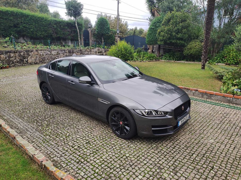 Jaguar XE Nacional