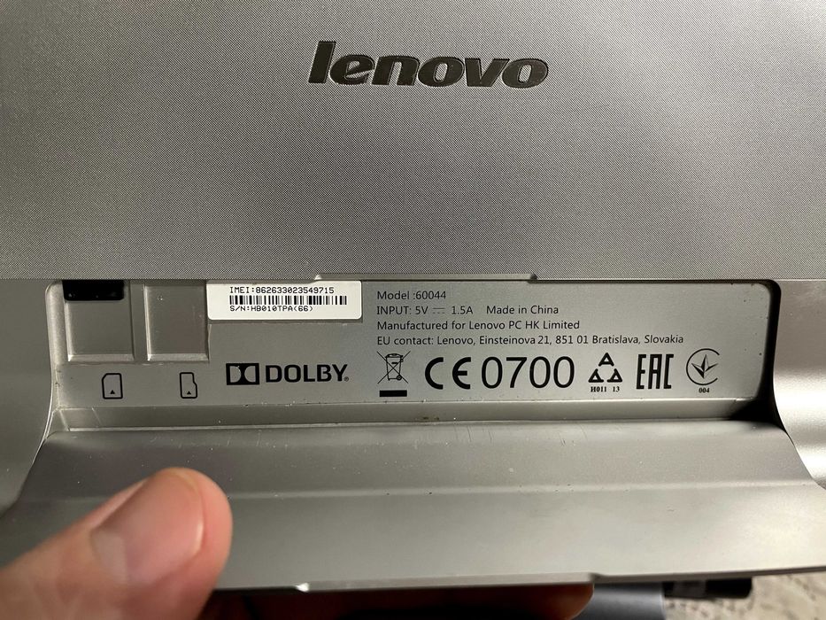 Планшет Lenovo Yoga Tablet 2(3) 8"