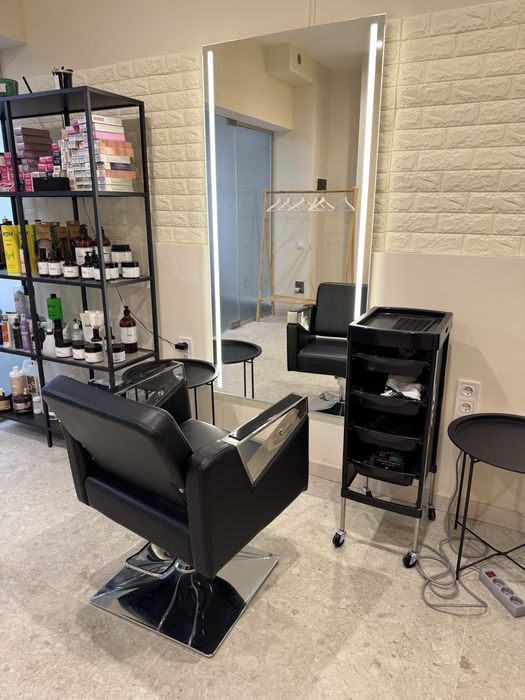 Оренда перукарського крісла