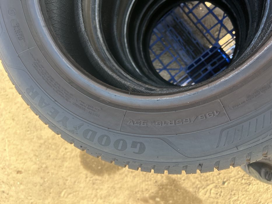 195/65r15 Goodyear Vector 4 season 25р шини всесезонні комплект