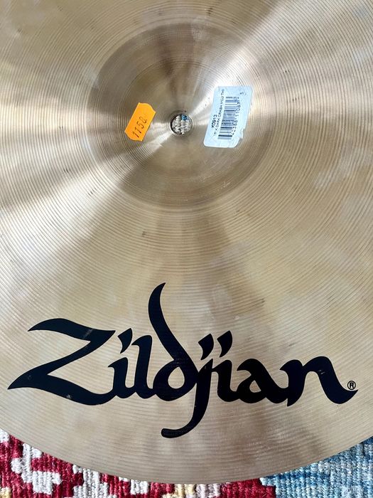 Prato Zildjian K-Serie 16" Dark Medium Thin Crash Cymbal