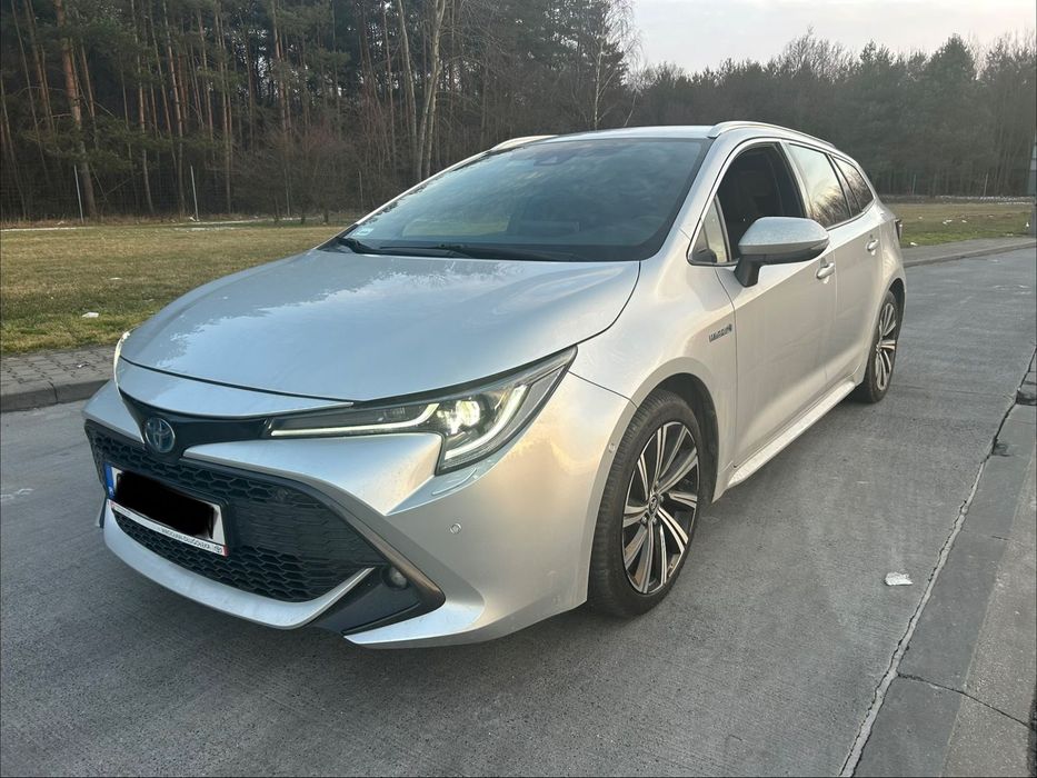 Toyota Corolla Toyota Corolla 1.8 hybrid 2021/2022 salon Polska