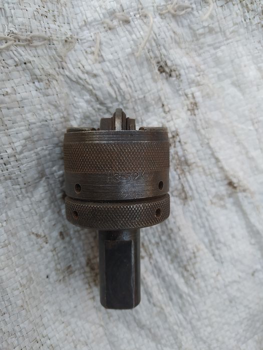 Цанга станочная резбонарезная 3-32.