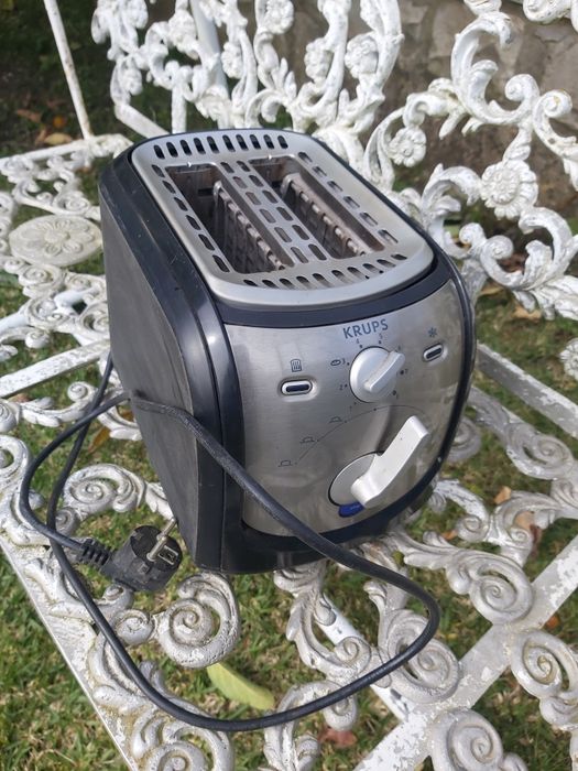 Torradeira usada a funcionar