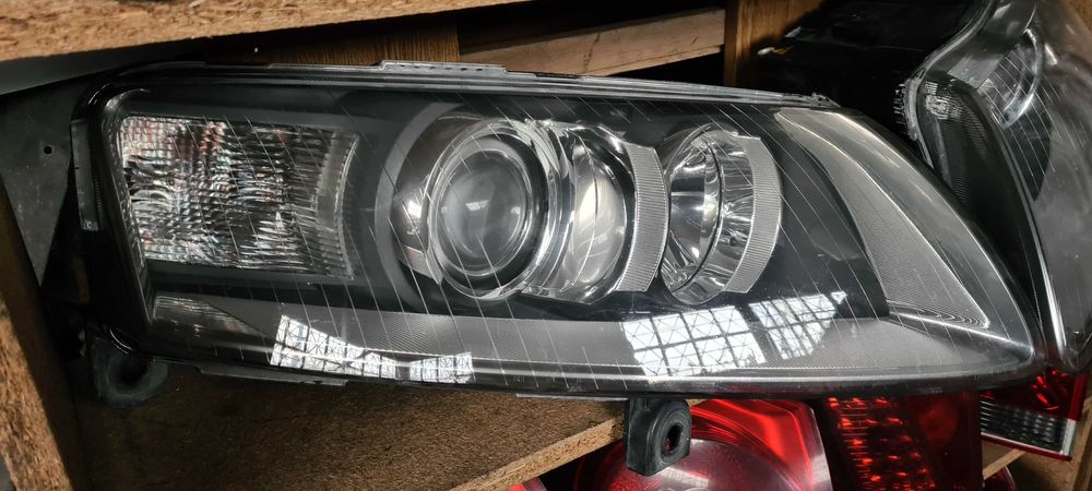 Фари фара Audi A6 C6 Allroad A4 B8 Golf 4 Superb Tiguan Phaeton