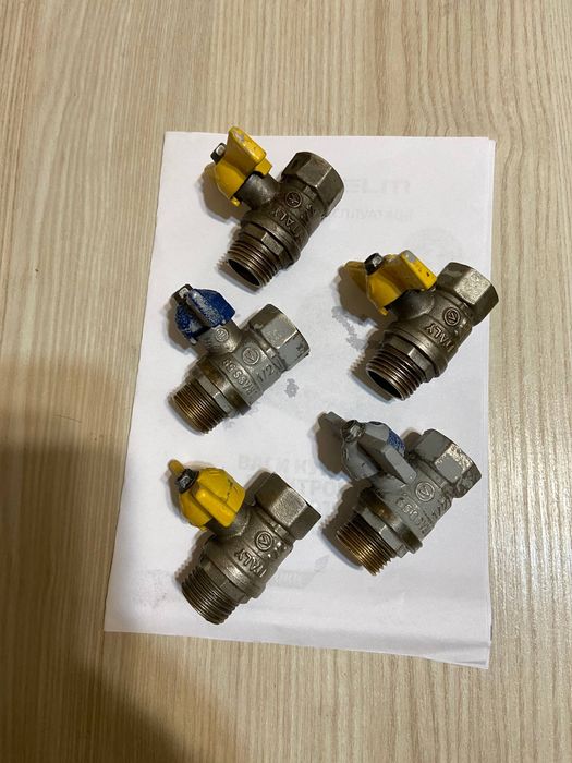 Краны шаровые  1/2 дюйма 5шт - 300 грн