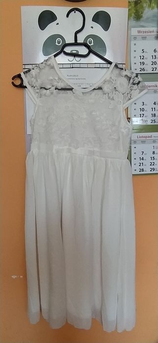 Sukienka koronkowa