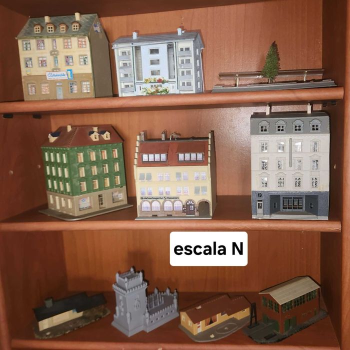 Edificios e casas á escala N