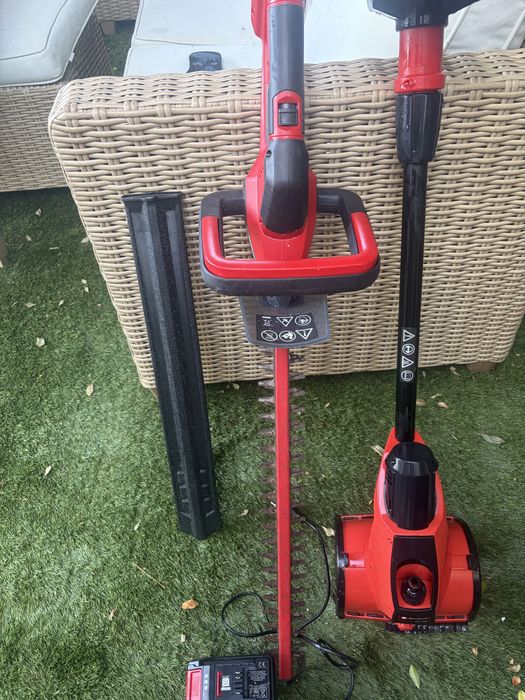 Duas ferramentas para jardim