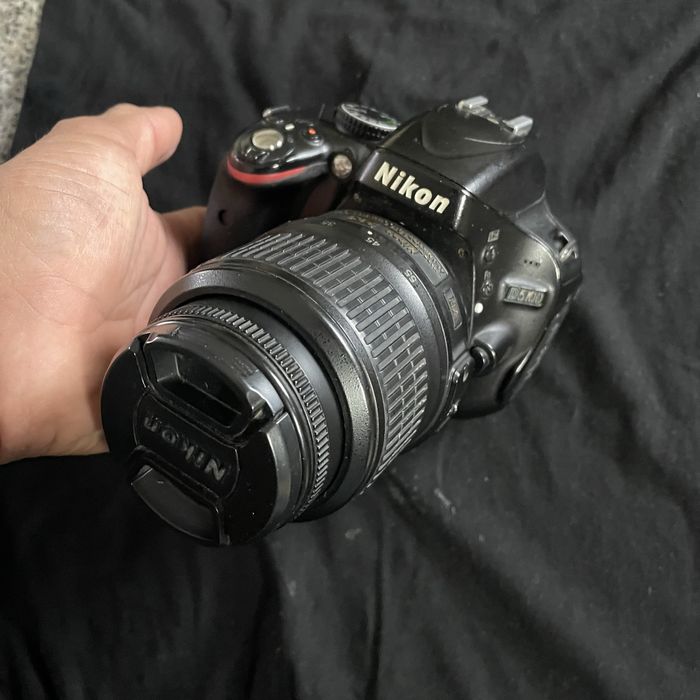 Nikon d5100 usada lente nikon 18-55 e lente yongnuo 50mm