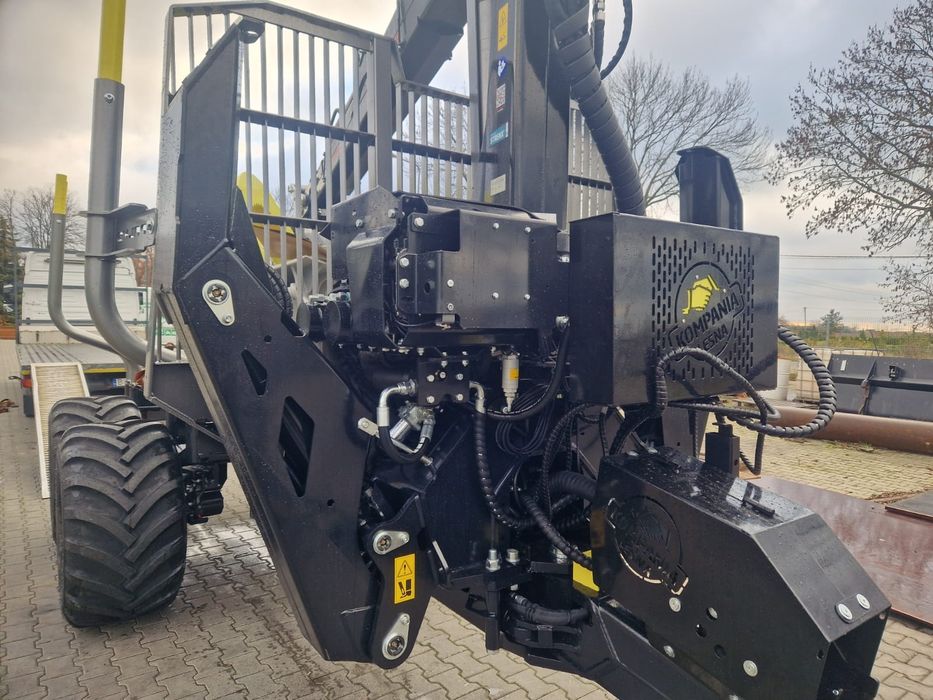 PALMS 12U + ŻURAW 7.78 + KLEMBANK + RADIO + napęd 2wd przyczepa leśna
