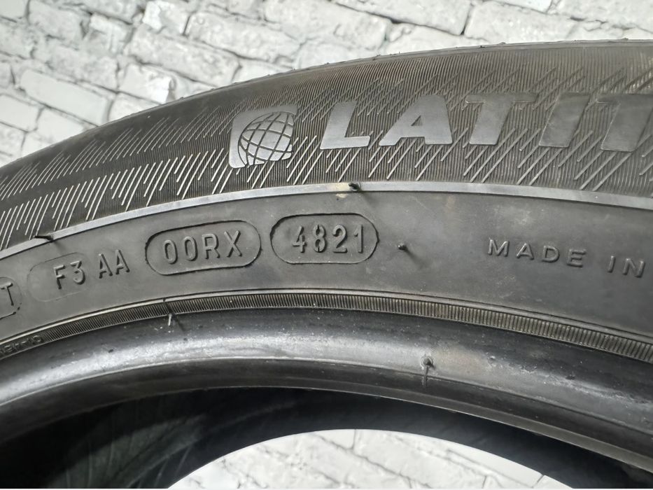 Літні шини Michelin 255/45 R20