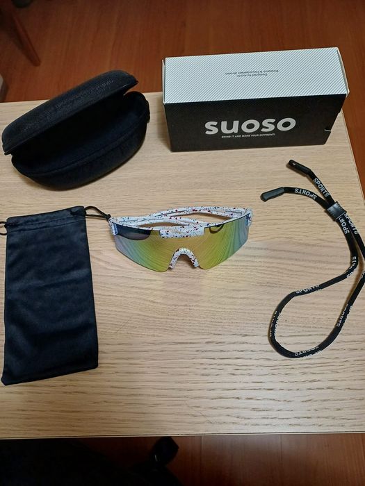 Oculos de sol desportivos