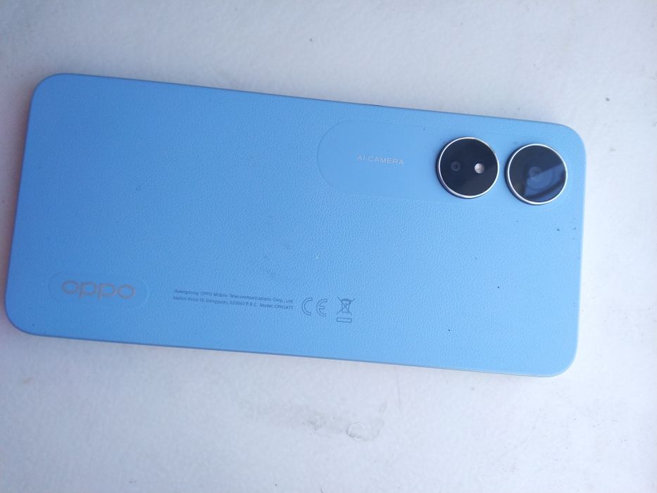 Telemóvel OPPO a17 azul