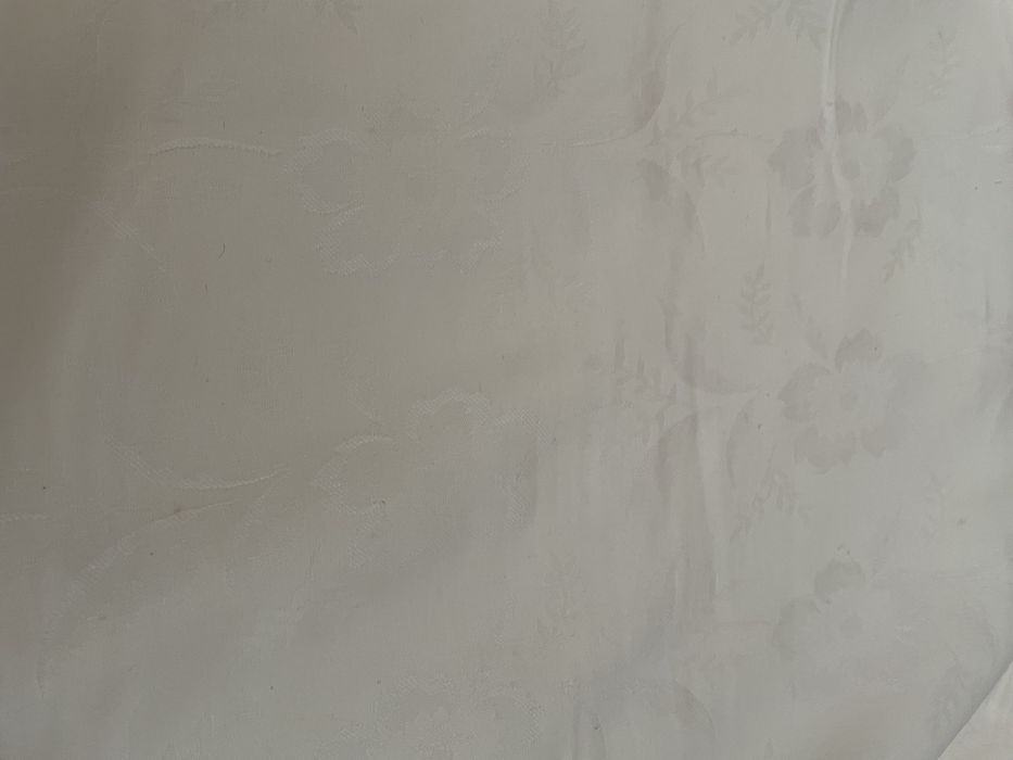 Capa de edredao praticamente nova