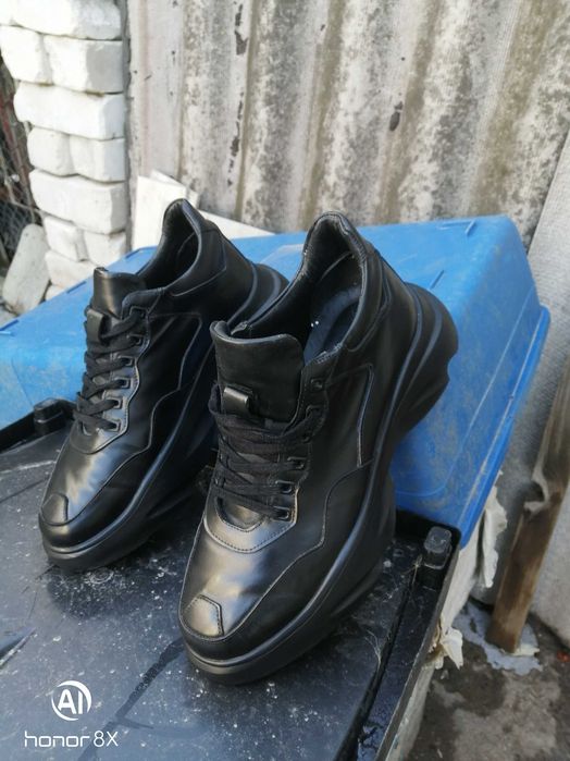 Кроссовки мужские 41