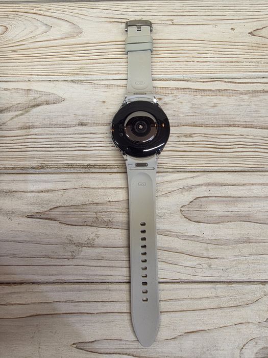 Продам Samsung Galaxy Watch 6 Classic 47 мм.