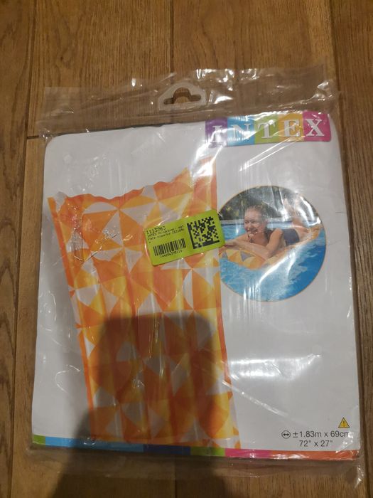 Materac dmuchany do pływania Intex