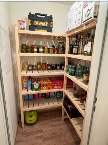 Regał drewniany do spiżarni solidny każdy wymiar