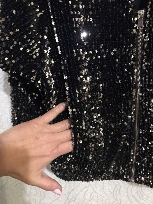 Продам пиджак в паетках Zara