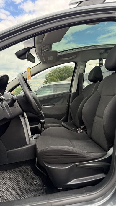 Peugeot Пежо 207 SW 2008 р 1.6 Бензин 5МКПП