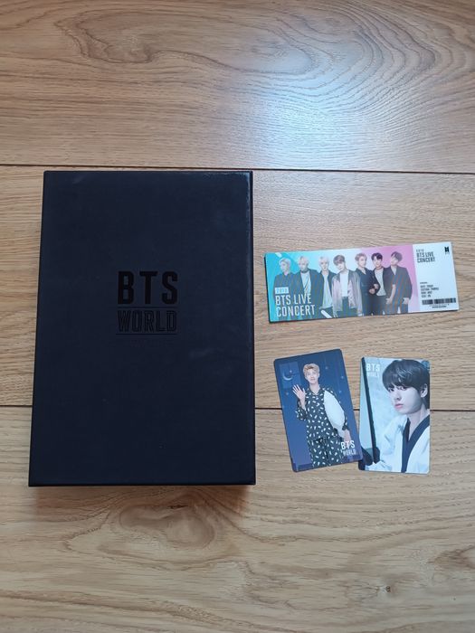 BTS WORLD Limited Edition トレカ付き BTS WORLD OST LIMITED EDITIONの通販 by KJ1204｜ラクマ