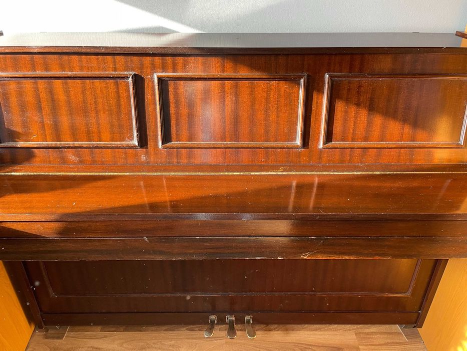 Pianino marki LEGNICA