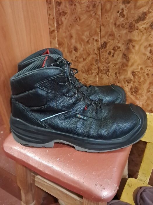 Берци Exena 45 розмір