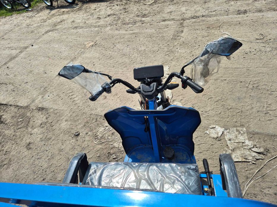 Трицикл Электро DOZER JH 1200 WT до 600 кг 100*150 кабина