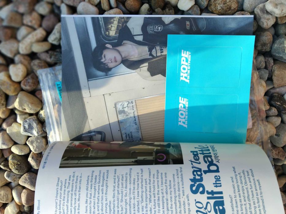 Magazyn Hope on The Street