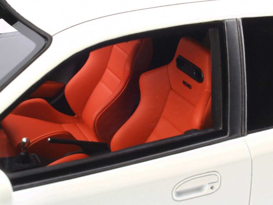 Model Honda Civic Type-R EK9, biały, Ottomobile 1:18 OT971