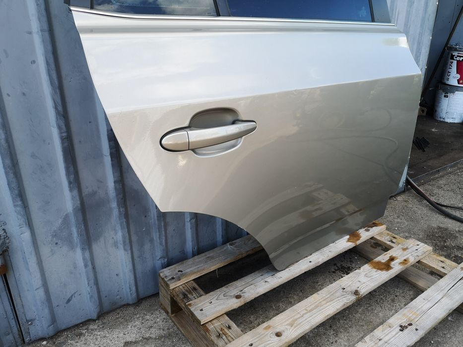 Drzwi prawe tył tylne bmw x3 e83 platinbronze metalic A53 kompletne oryginał